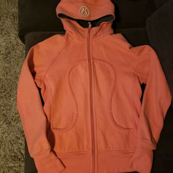 Lululemon Scuba Sweater - Picture 1 of 1